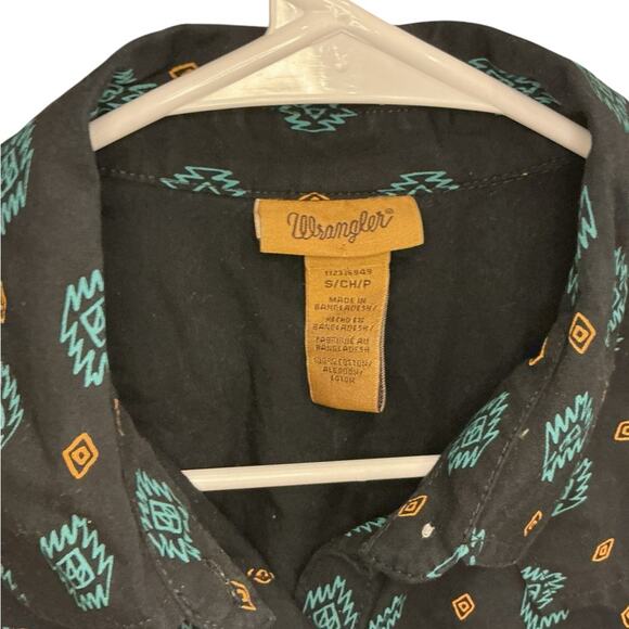 Vintage Wrangler Black Western Snap Shirt - Aztec/Navajo Print - Picture 3 of 7